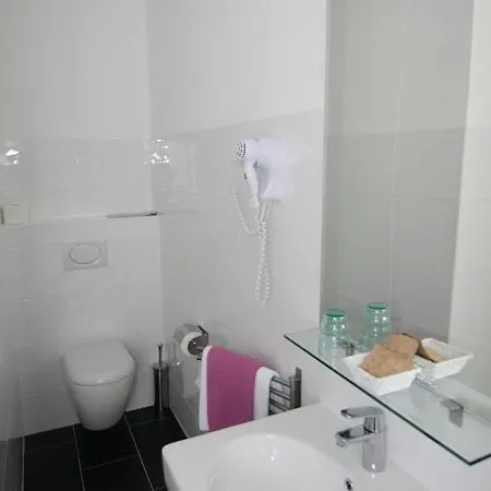 Heddernheimer Hof Otel Frankfurt am Main