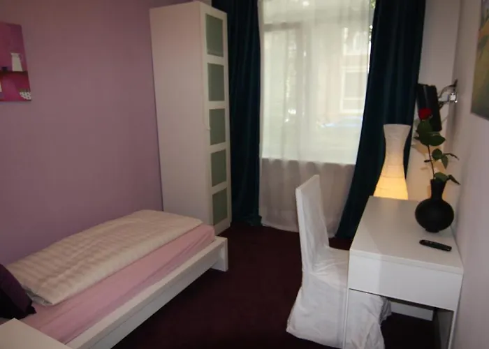 Отель Heddernheimer Hof 3*