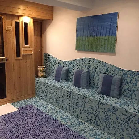 Heddernheimer Hof 3*