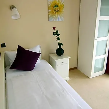 Hotel Heddernheimer Hof 3*