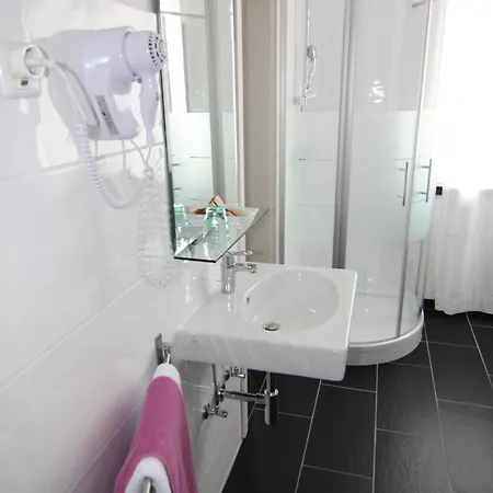 Heddernheimer Hof 3* Francoforte sul Meno