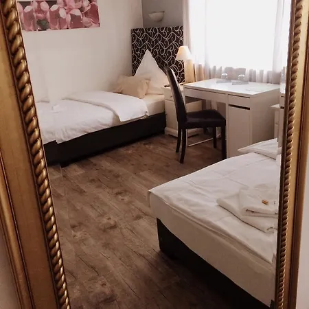 Heddernheimer Hof Szálloda